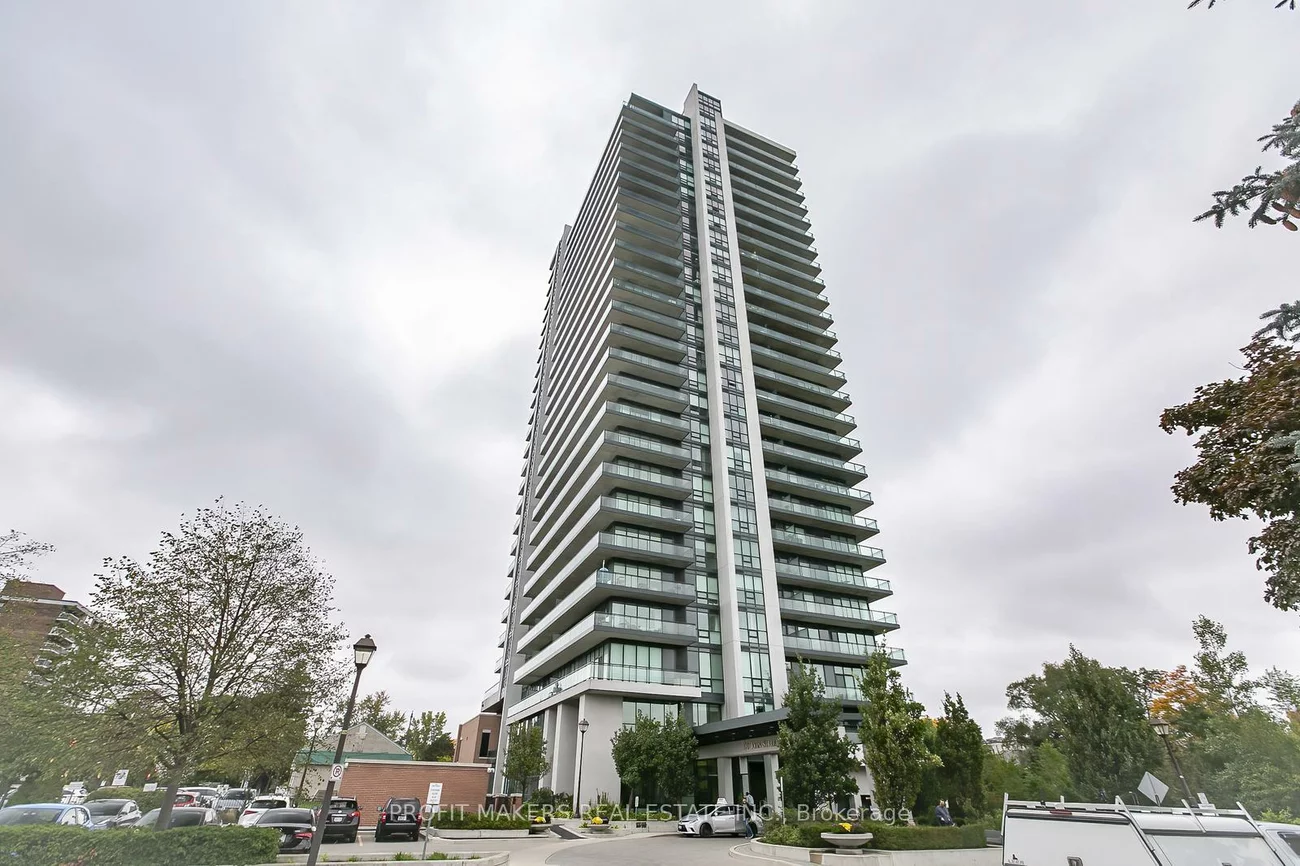 100, John, Downtown Brampton, Brampton