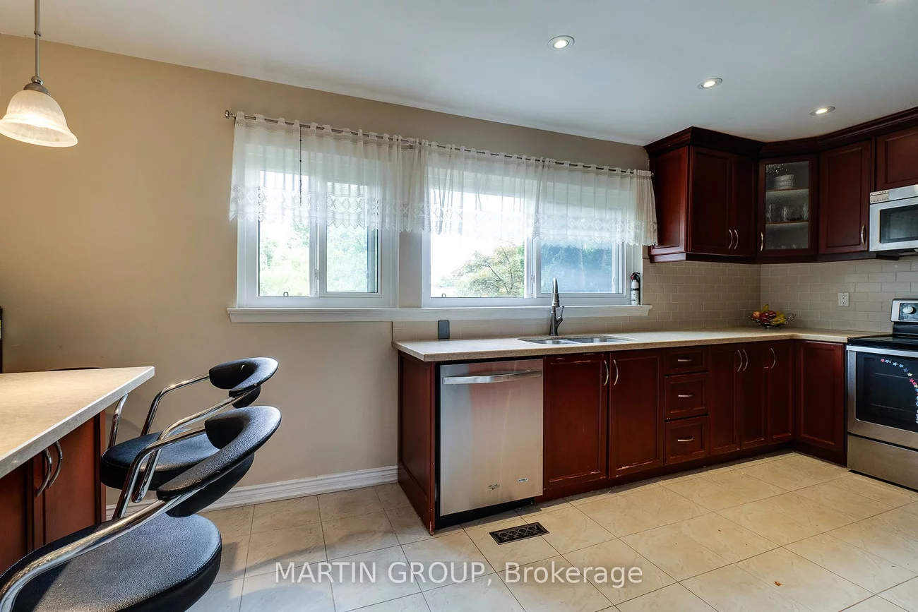 46, Dearbourne, Southgate, Brampton