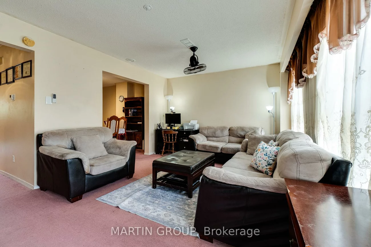 46, Dearbourne, Southgate, Brampton