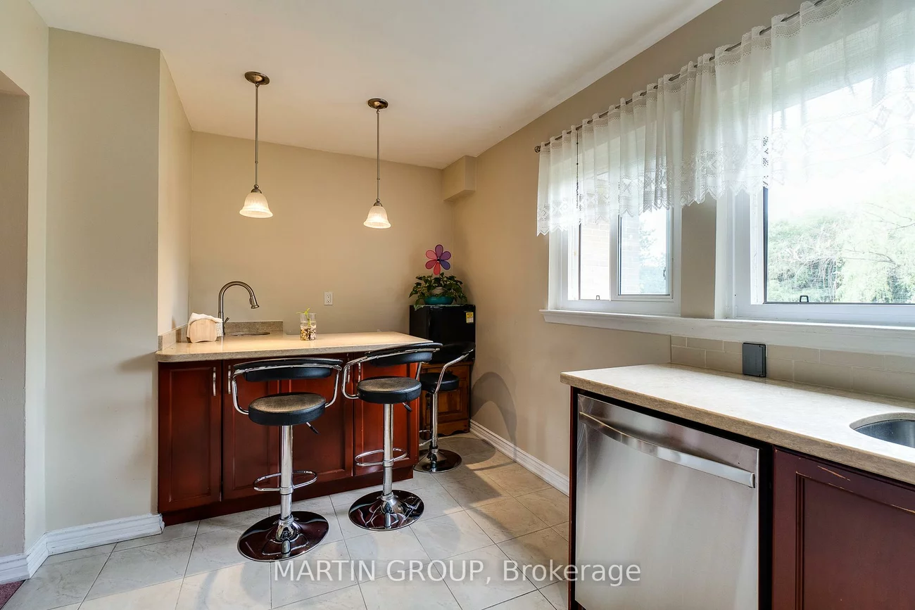 46, Dearbourne, Southgate, Brampton