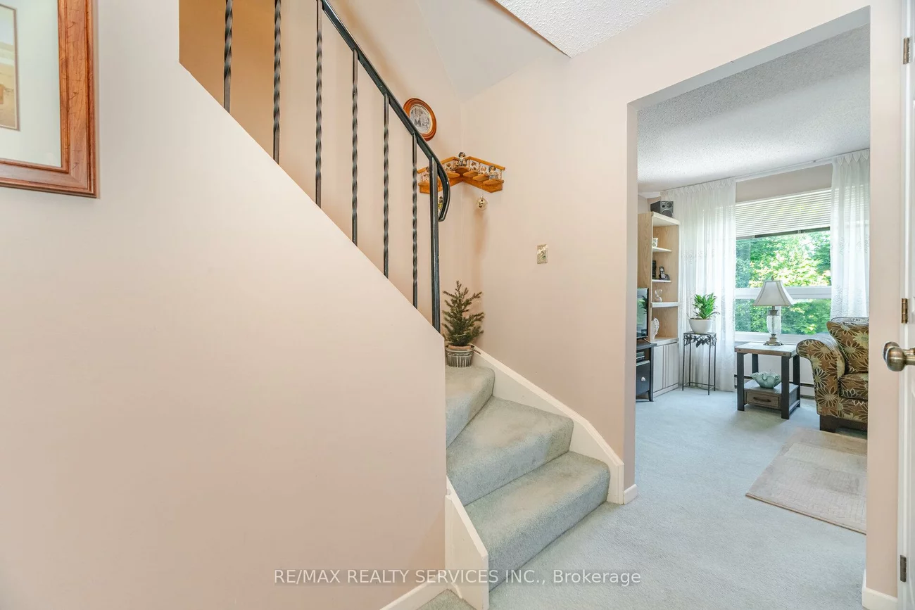 32, Rosset, Downtown Brampton, Brampton