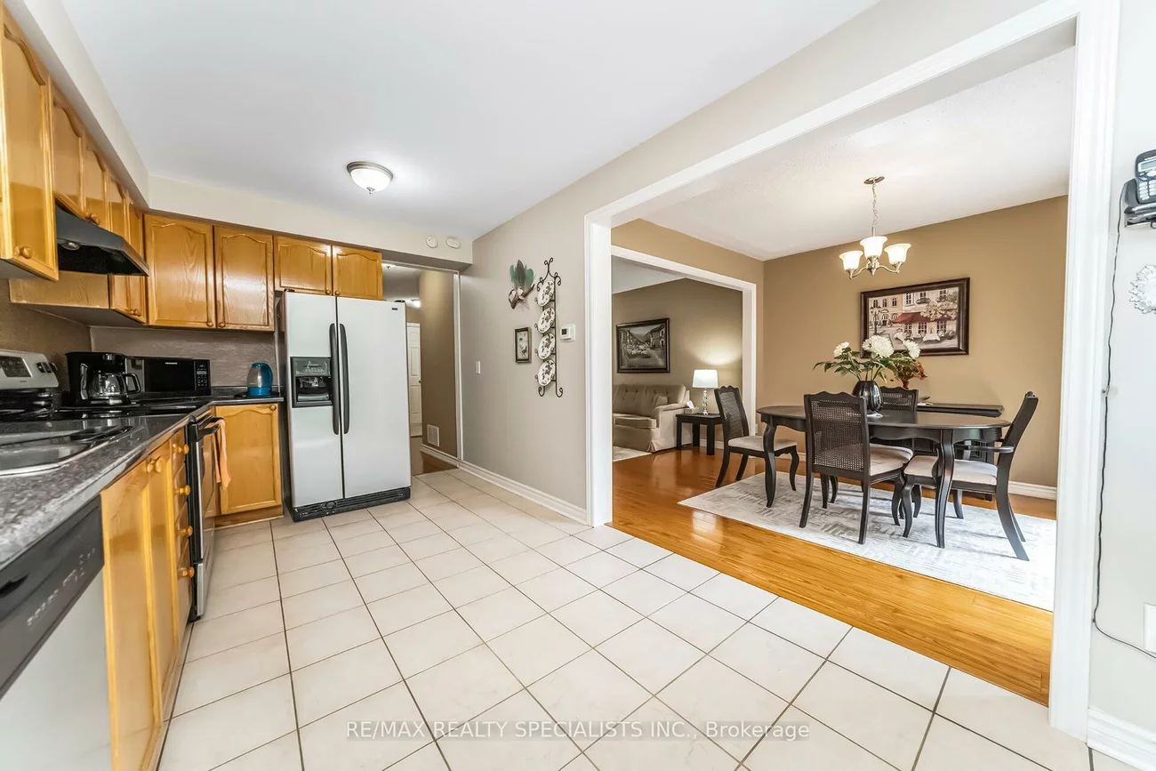39, Heathcliffe, Central Park, Brampton