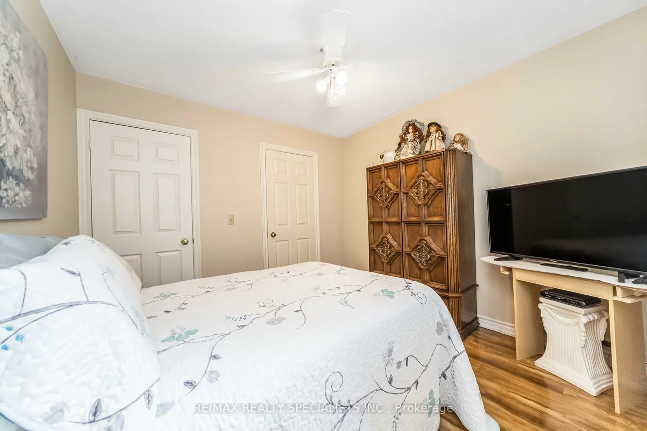 39, Heathcliffe, Central Park, Brampton