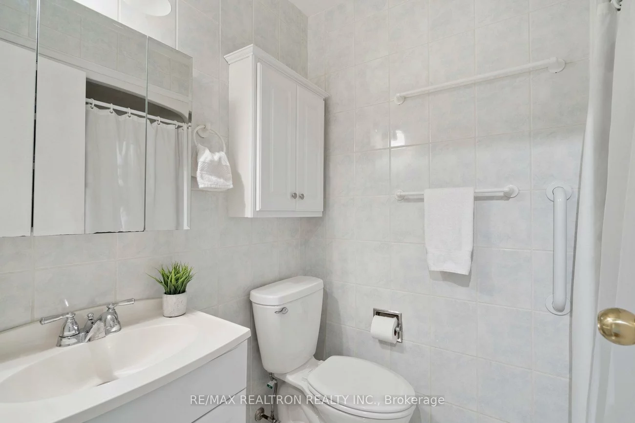 64, Baronwood, Brampton North, Brampton