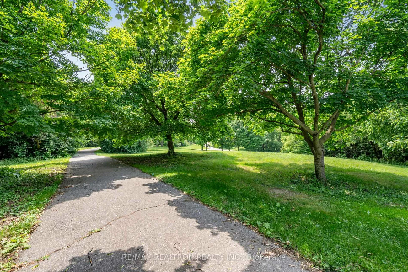 64, Baronwood, Brampton North, Brampton