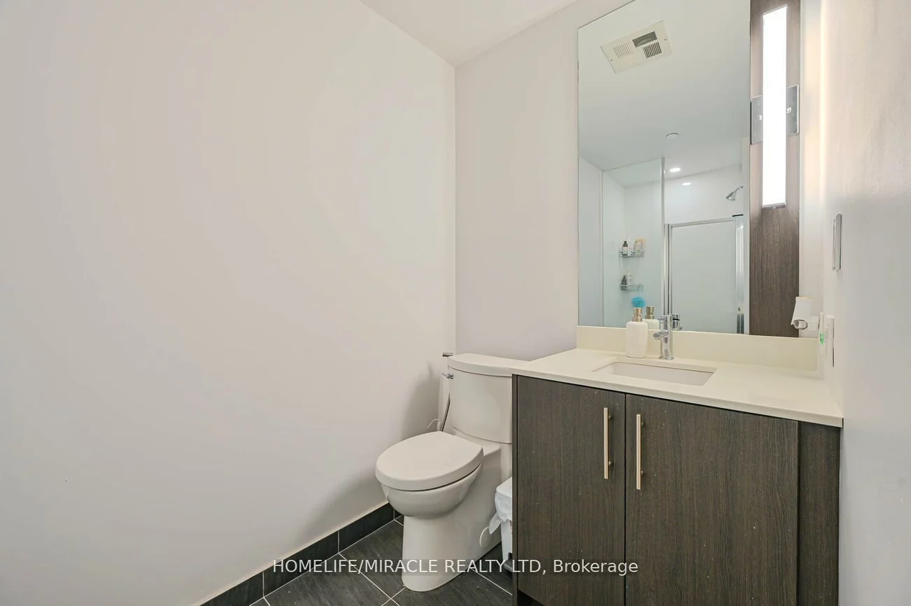 215, Veterans, Northwest Brampton, Brampton