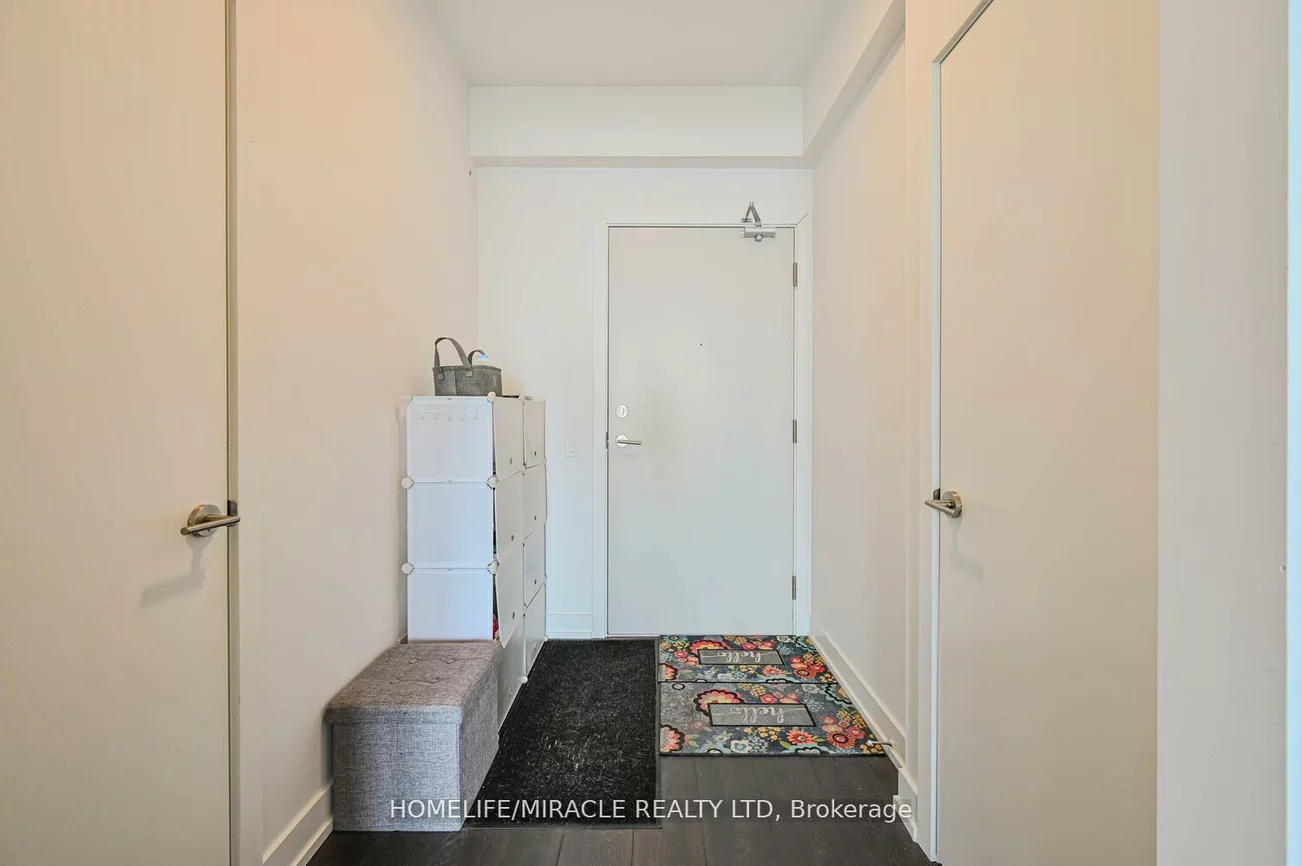 215, Veterans, Northwest Brampton, Brampton