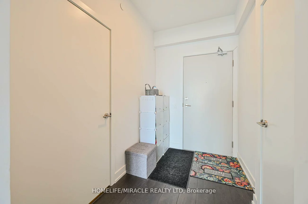 215, Veterans, Northwest Brampton, Brampton
