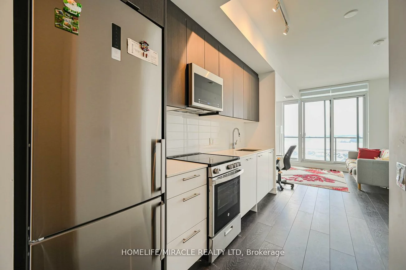 215, Veterans, Northwest Brampton, Brampton