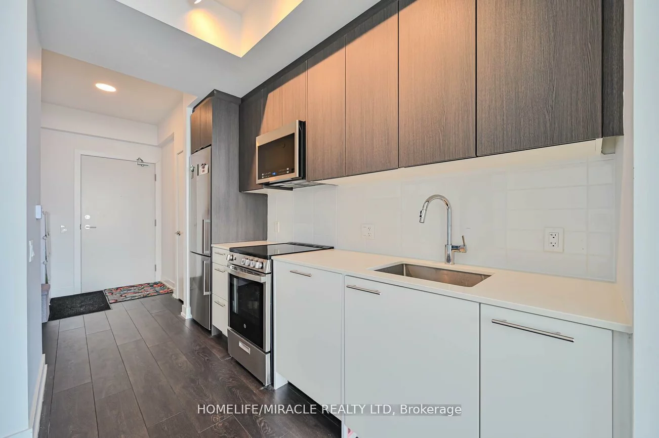 215, Veterans, Northwest Brampton, Brampton