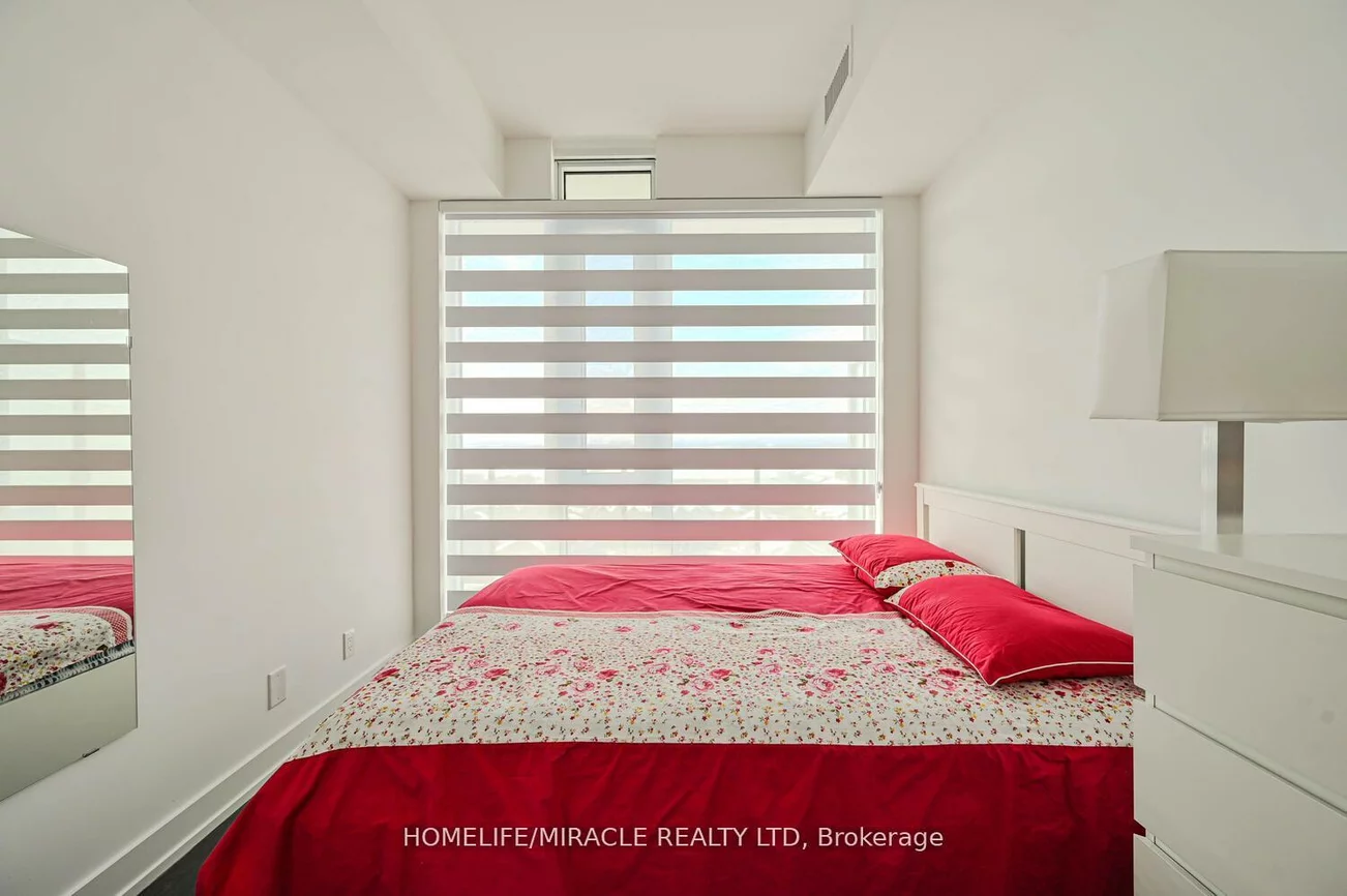 215, Veterans, Northwest Brampton, Brampton