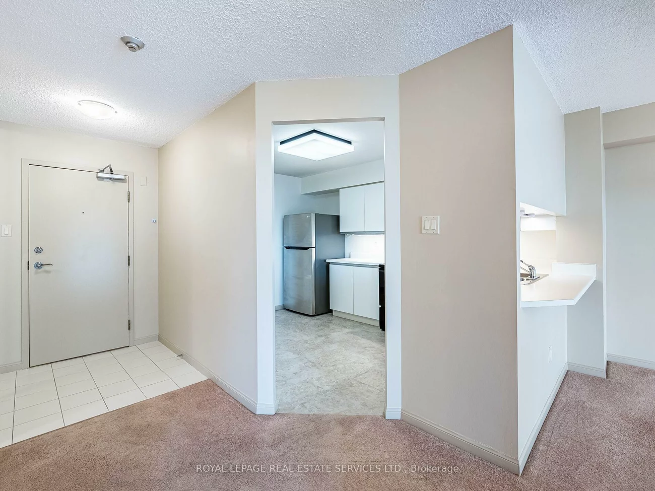 12, Laurelcrest, Queen Street Corridor, Brampton