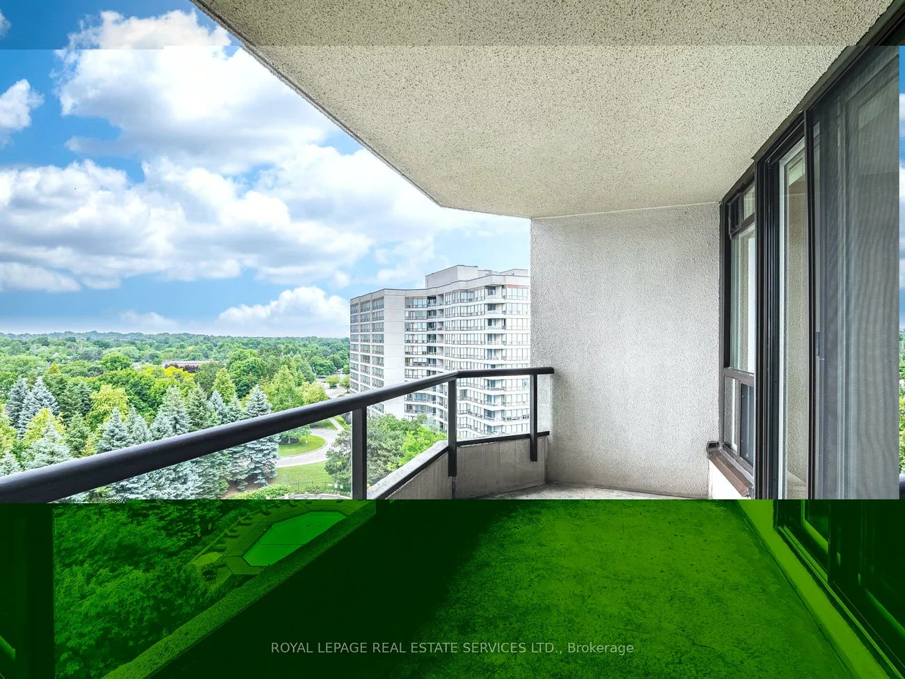 12, Laurelcrest, Queen Street Corridor, Brampton