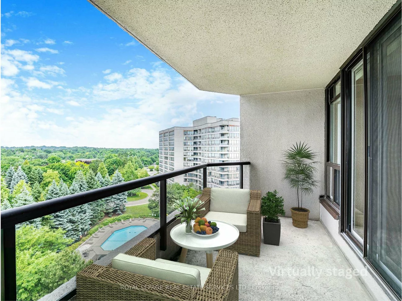 12, Laurelcrest, Queen Street Corridor, Brampton