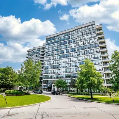 12, Laurelcrest, Queen Street Corridor, Brampton