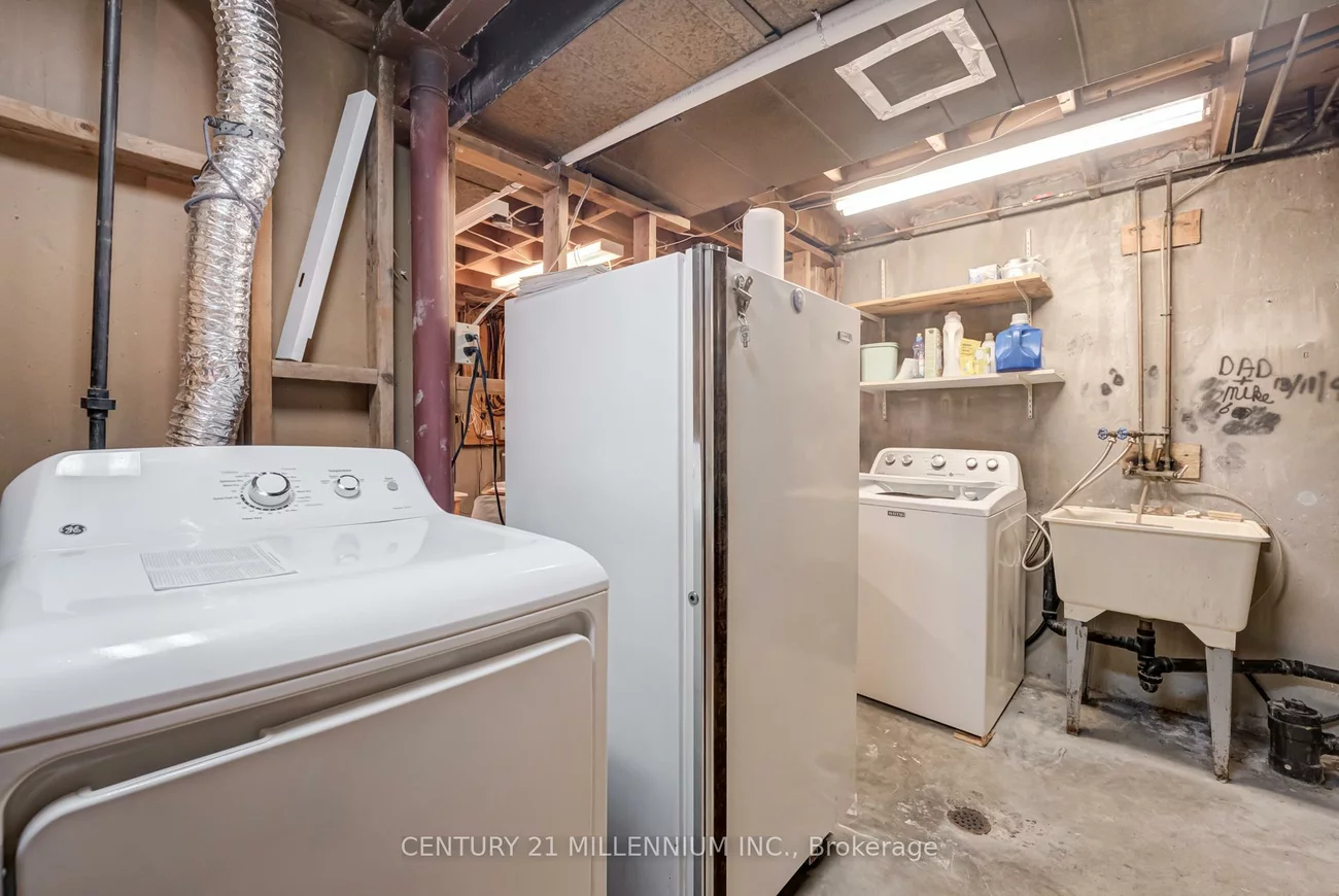 69, Carisbrooke, Central Park, Brampton