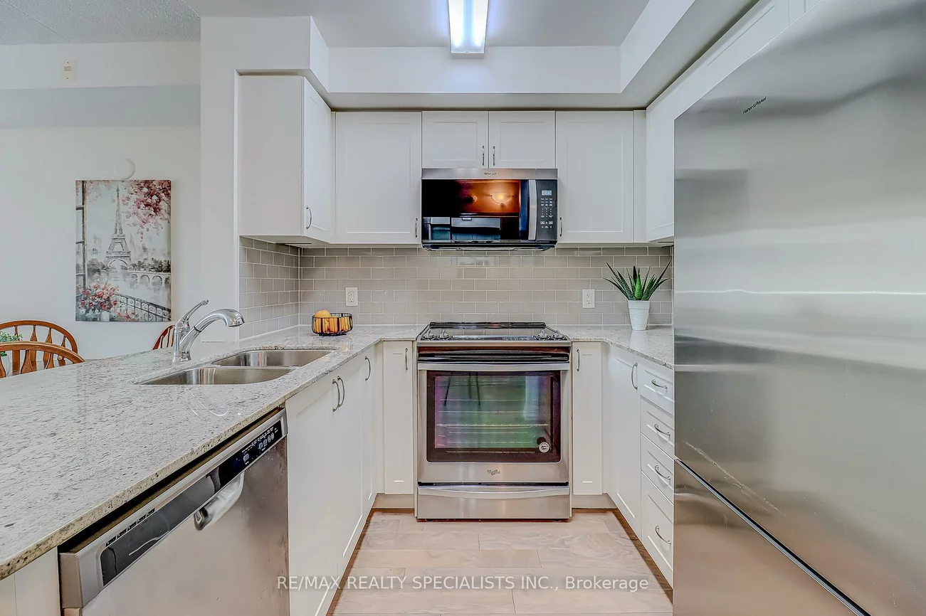 50, Via Rosedale, Sandringham-Wellington, Brampton