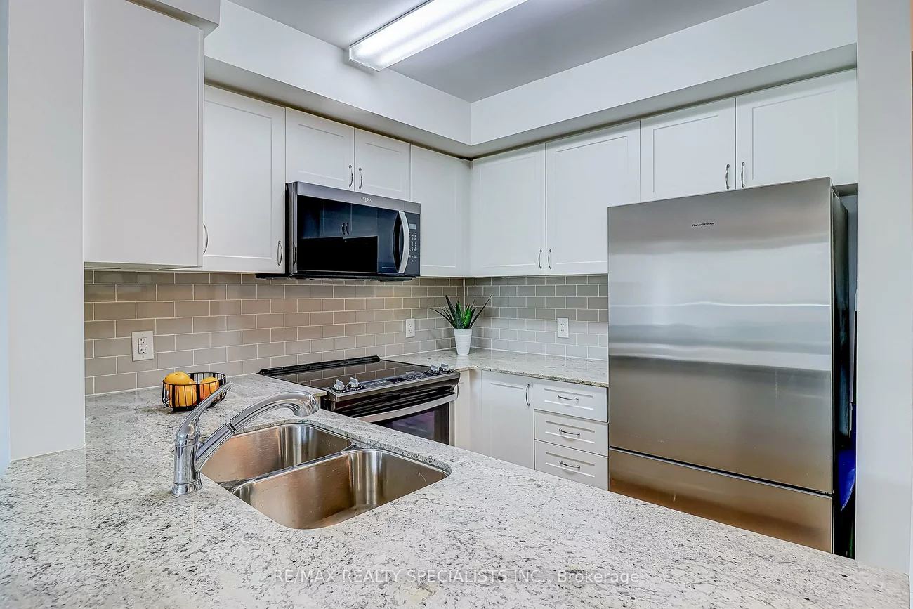 50, Via Rosedale, Sandringham-Wellington, Brampton