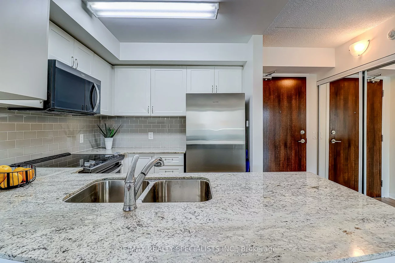 50, Via Rosedale, Sandringham-Wellington, Brampton