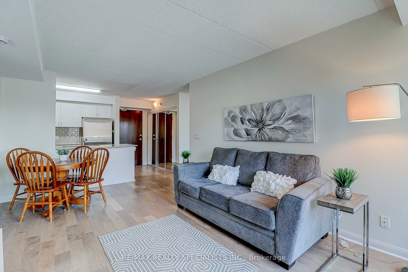 50, Via Rosedale, Sandringham-Wellington, Brampton