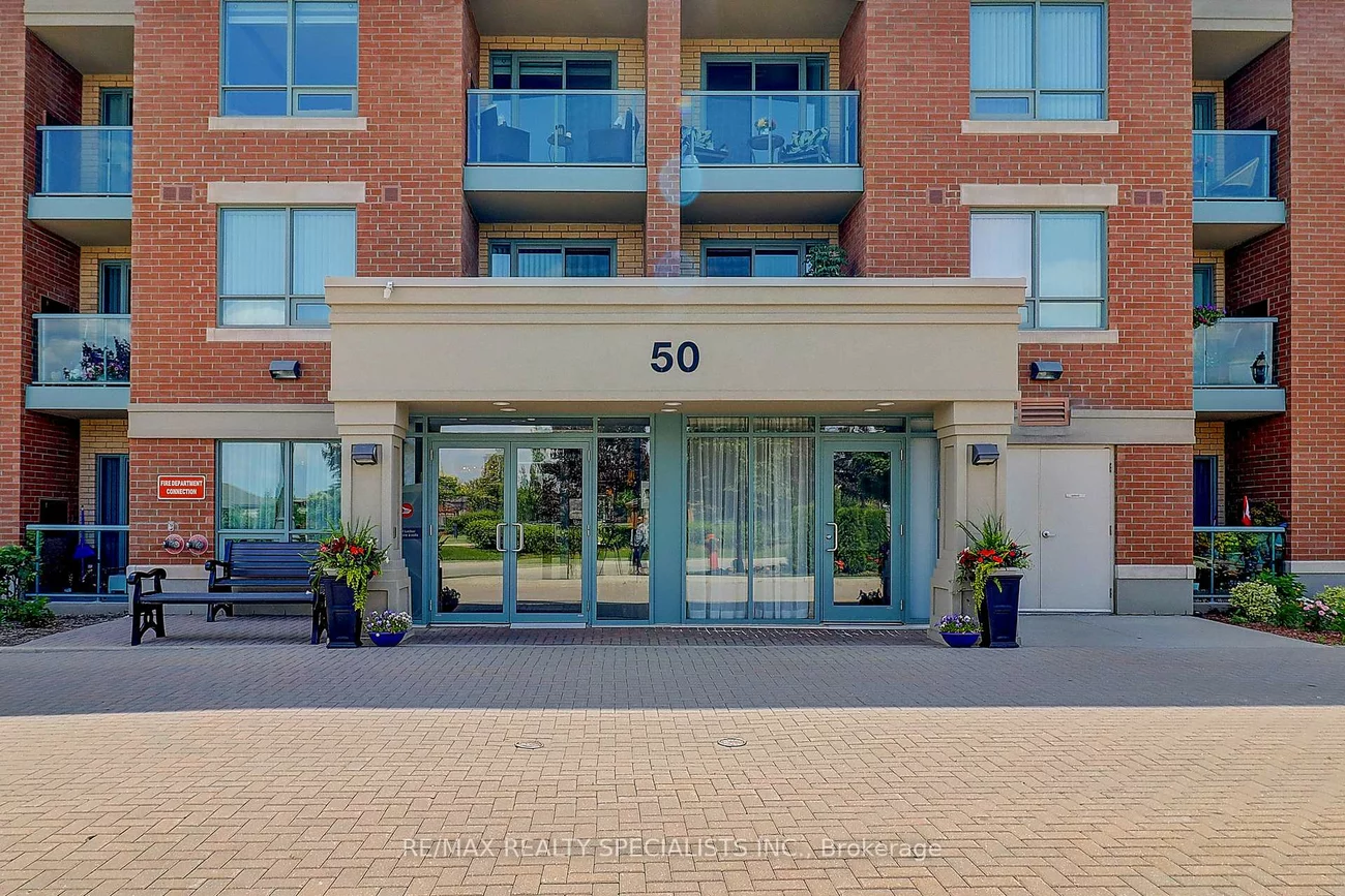 50, Via Rosedale, Sandringham-Wellington, Brampton