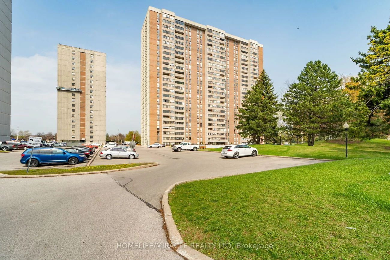 18, Knightsbridge, Queen Street Corridor, Brampton