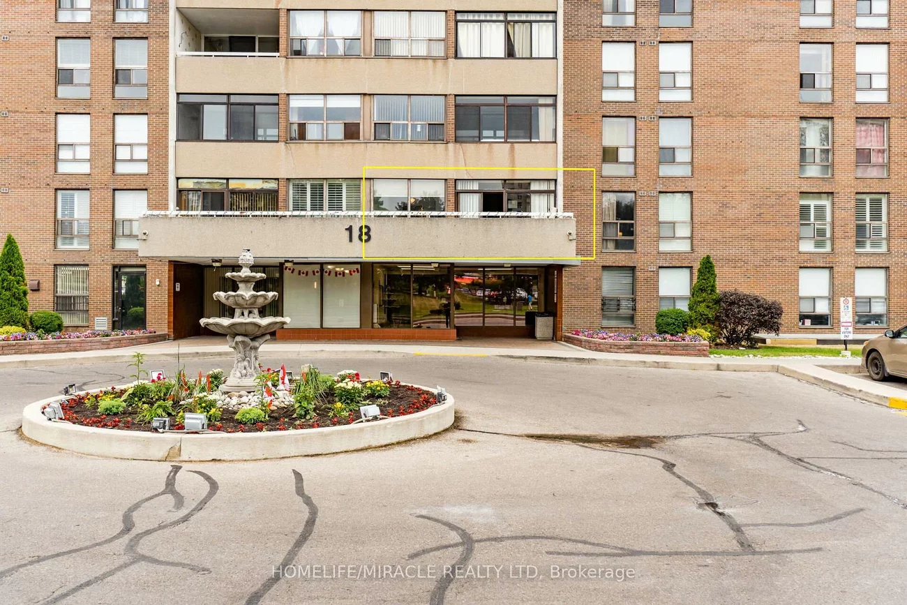 18, Knightsbridge, Queen Street Corridor, Brampton