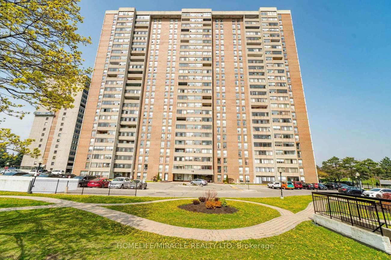 18, Knightsbridge, Queen Street Corridor, Brampton