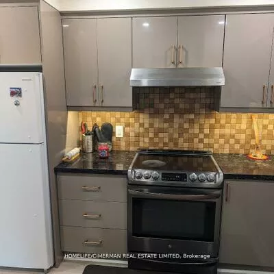 46, Foster, Brampton North, Brampton