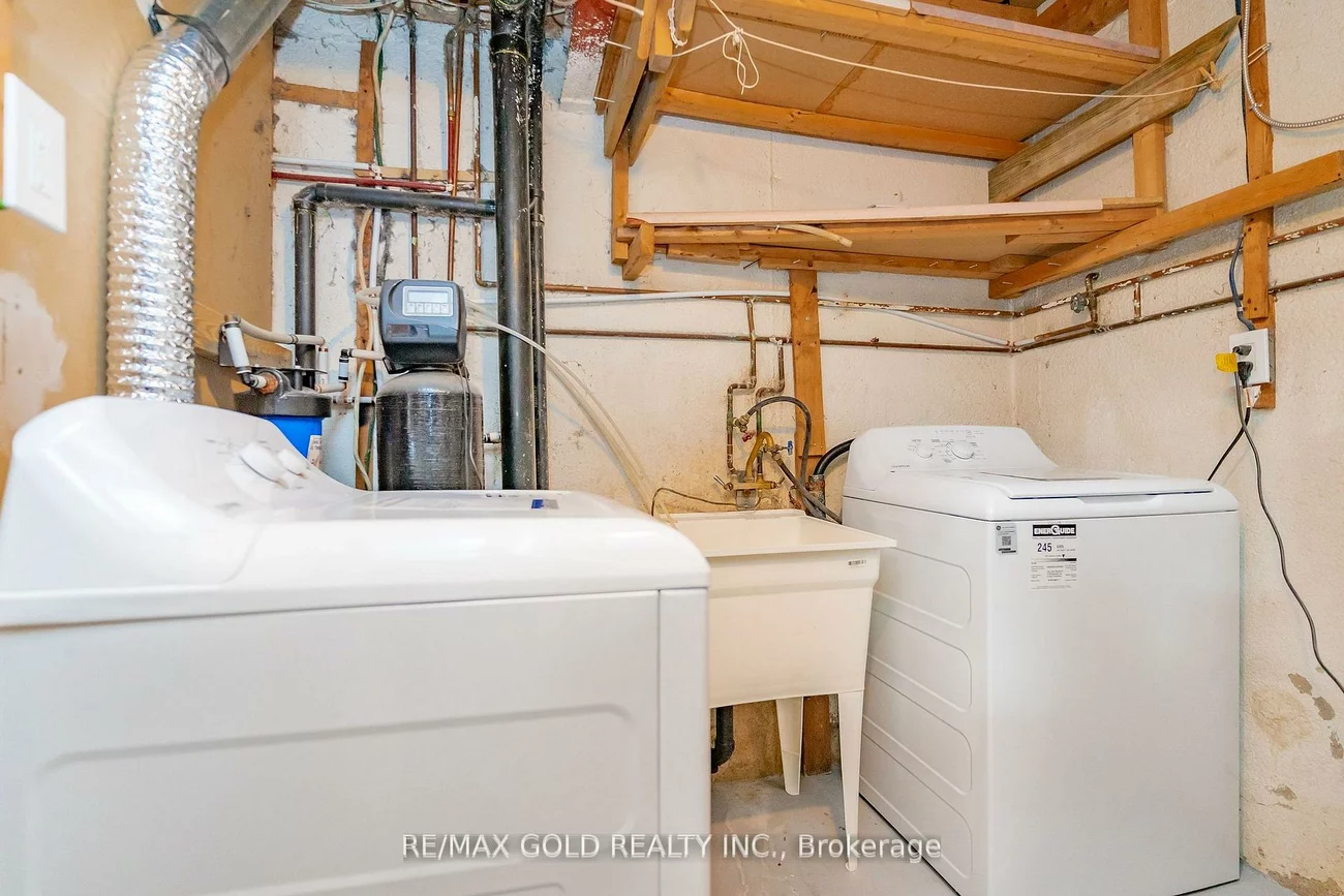 17, Eden Park, Southgate, Brampton