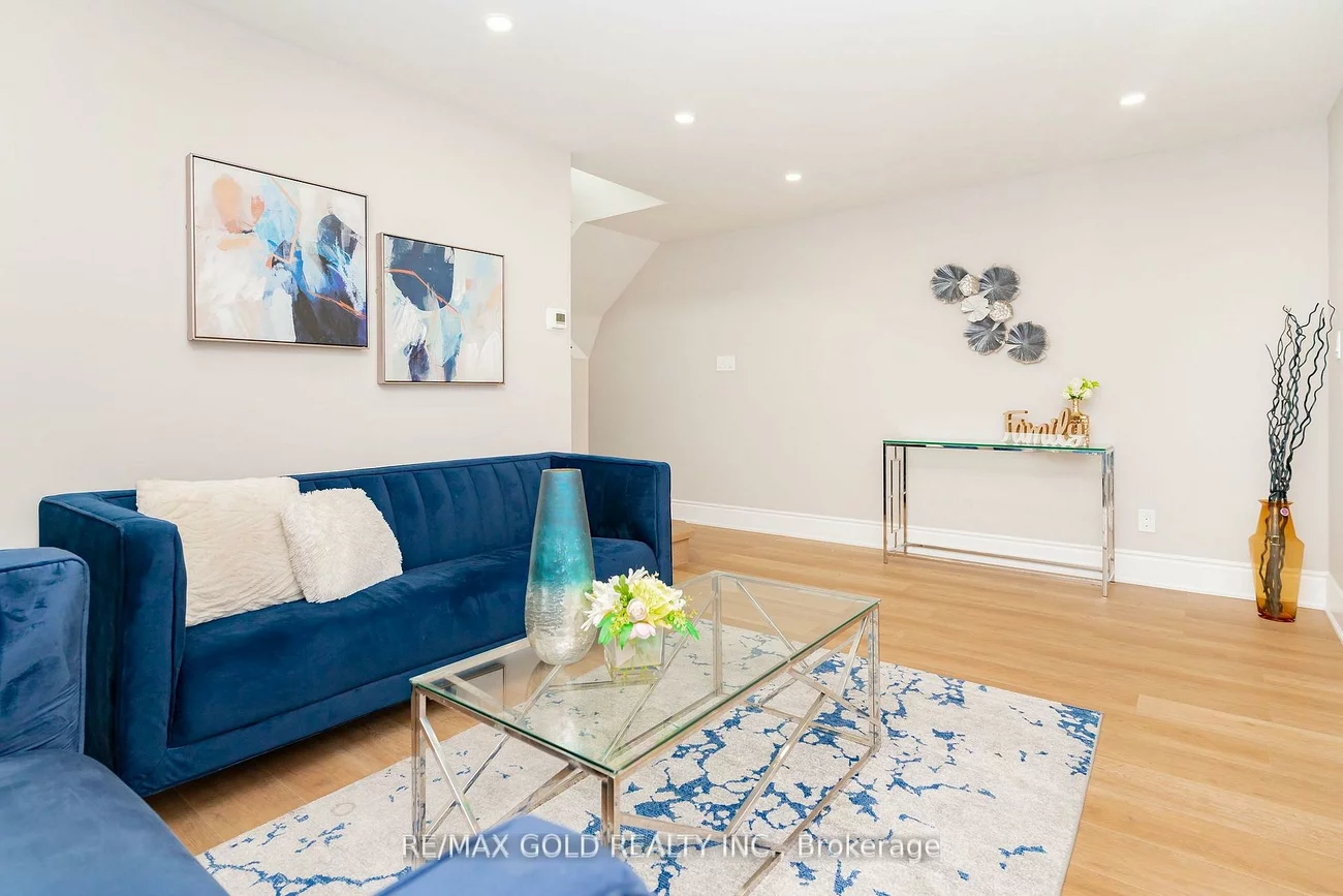 17, Eden Park, Southgate, Brampton