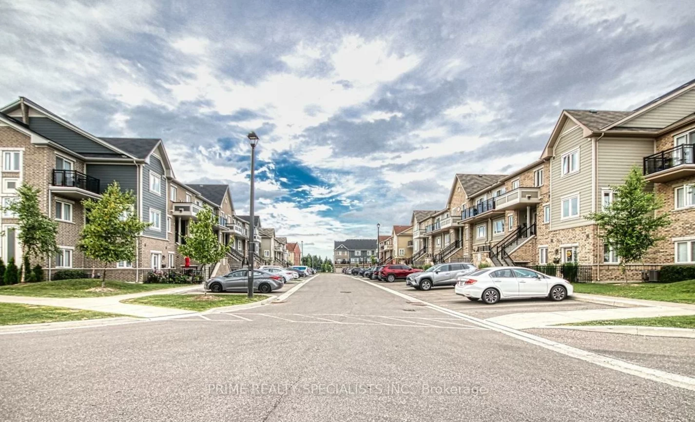 250, Sunny Meadow, Sandringham-Wellington, Brampton
