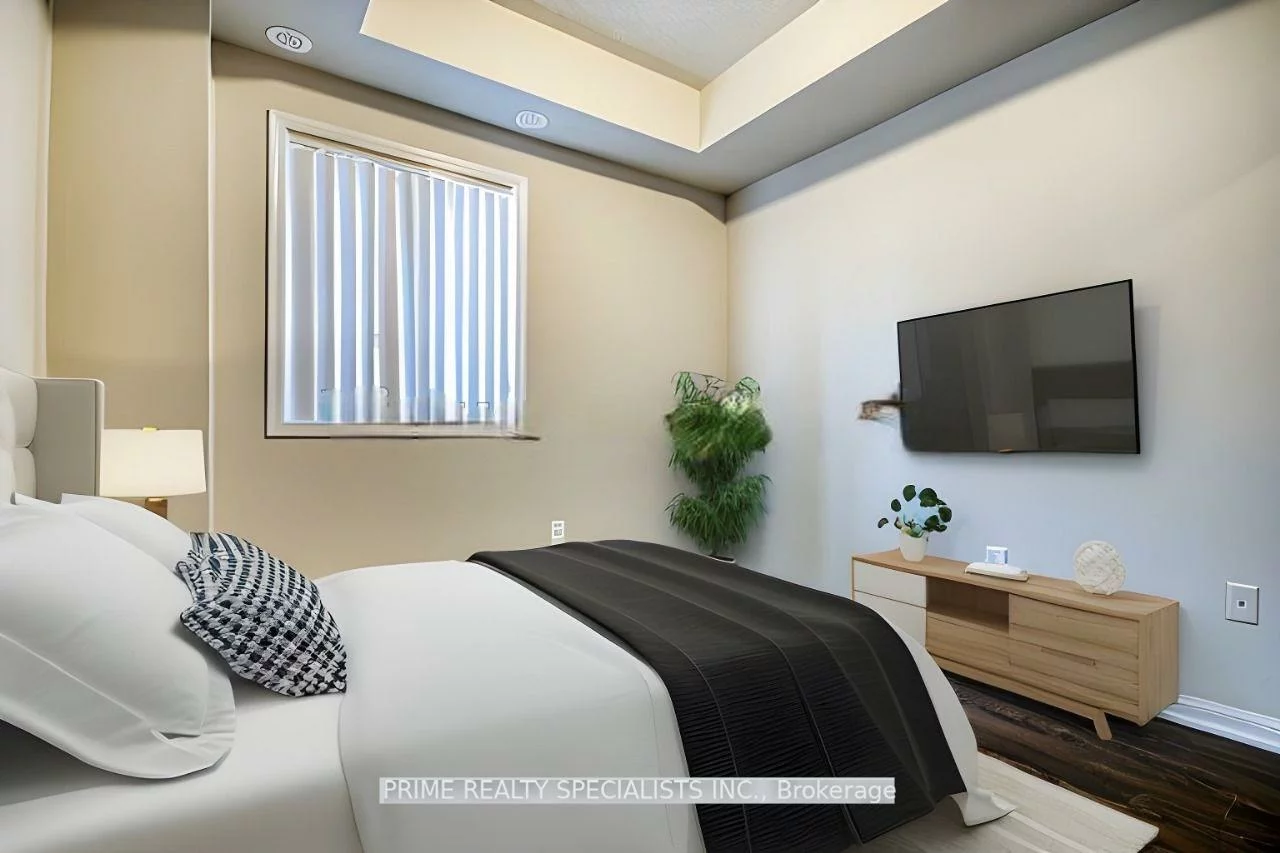 250, Sunny Meadow, Sandringham-Wellington, Brampton