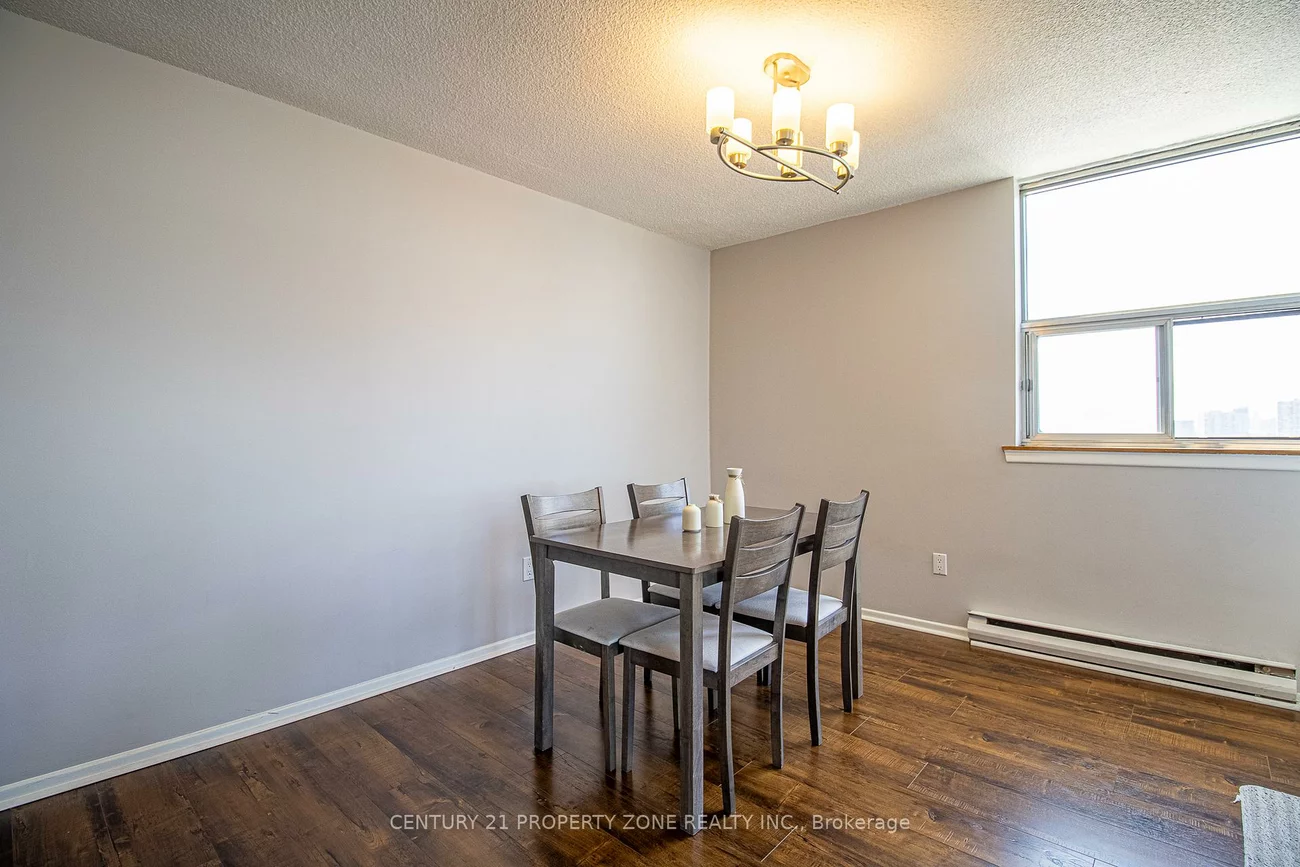25, Kensington, Queen Street Corridor, Brampton