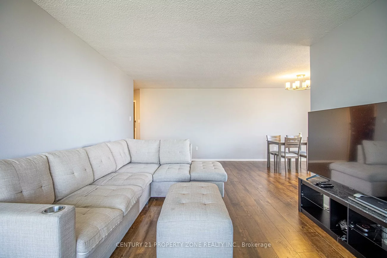 25, Kensington, Queen Street Corridor, Brampton