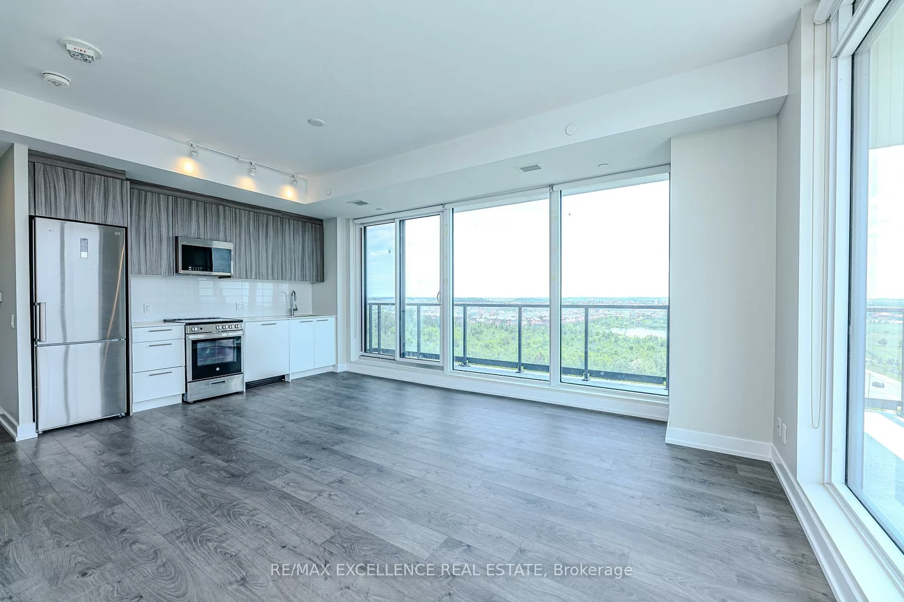215, Veterans, Brampton North, Brampton