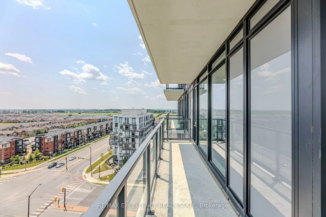 215, Veterans, Brampton North, Brampton