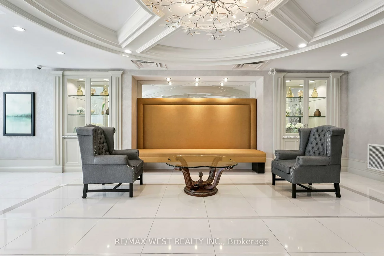 50, Via Rosedale, Sandringham-Wellington, Brampton
