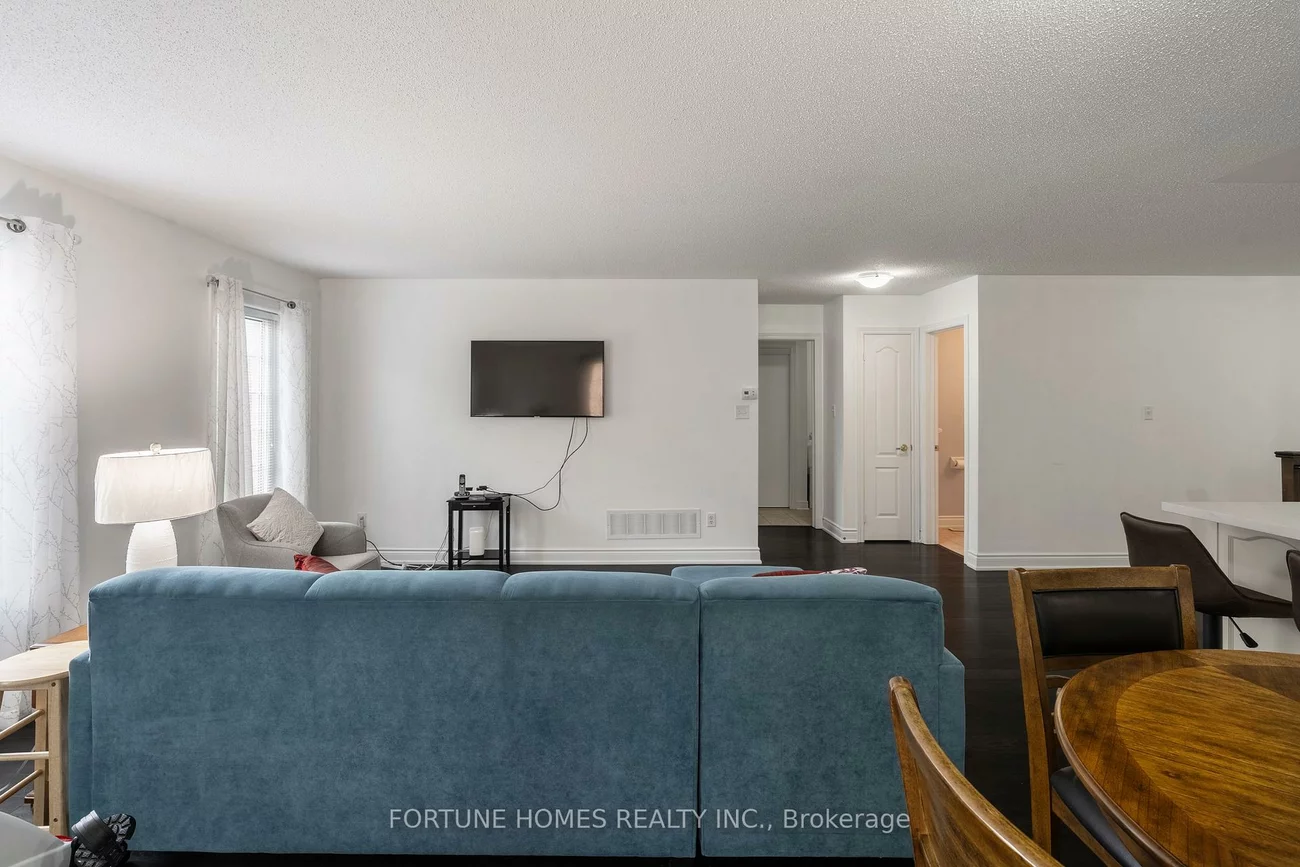 67, Locust, Sandringham-Wellington, Brampton