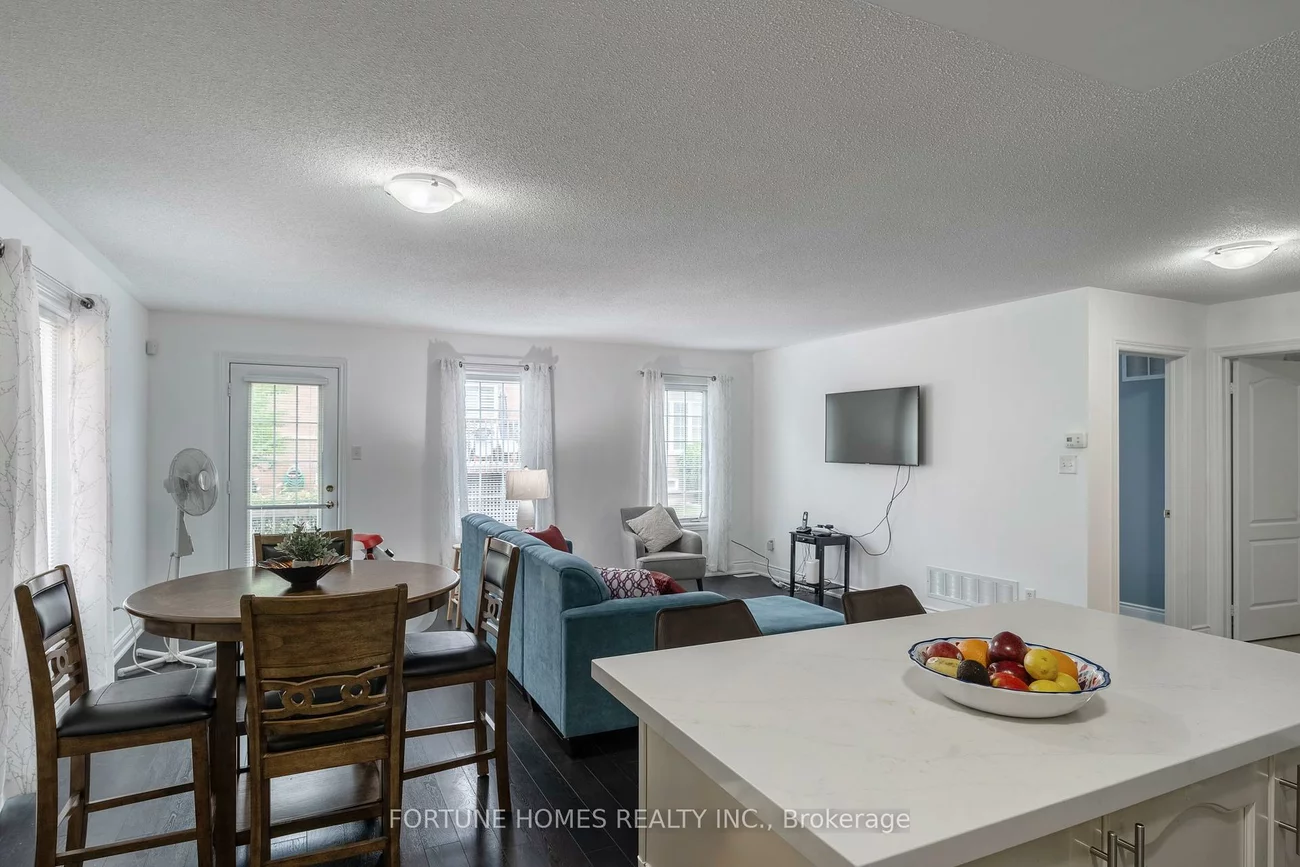 67, Locust, Sandringham-Wellington, Brampton