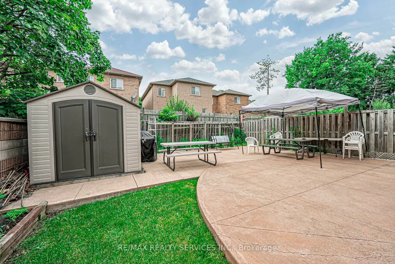 10, Shirley, Heart Lake East, Brampton