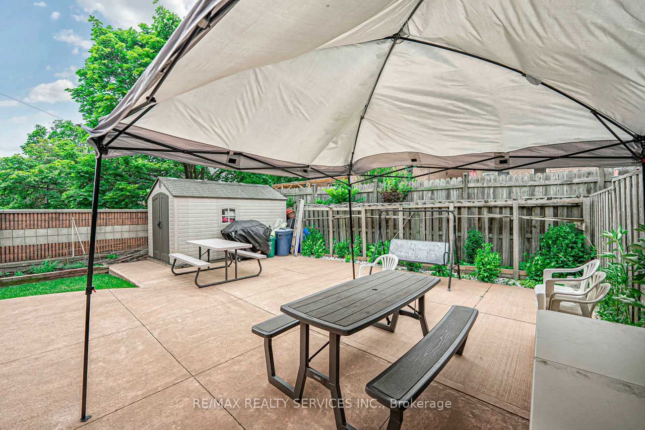 10, Shirley, Heart Lake East, Brampton