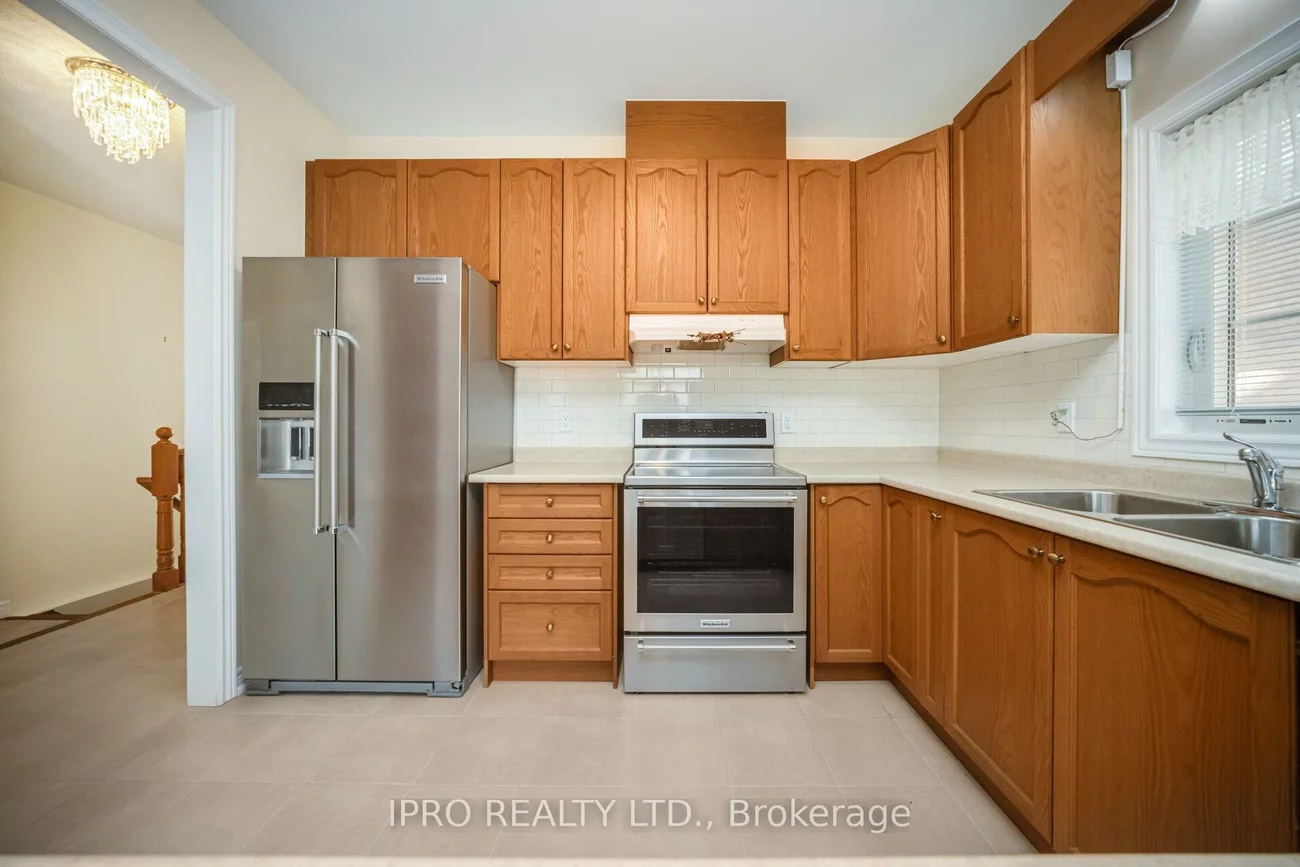 27, jazzberry, Sandringham-Wellington, Brampton