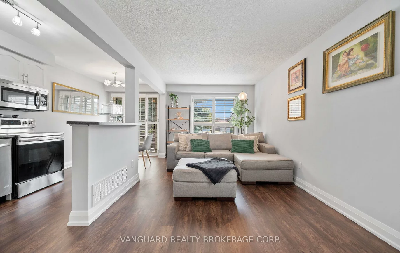 200, Cresthaven, Snelgrove, Brampton