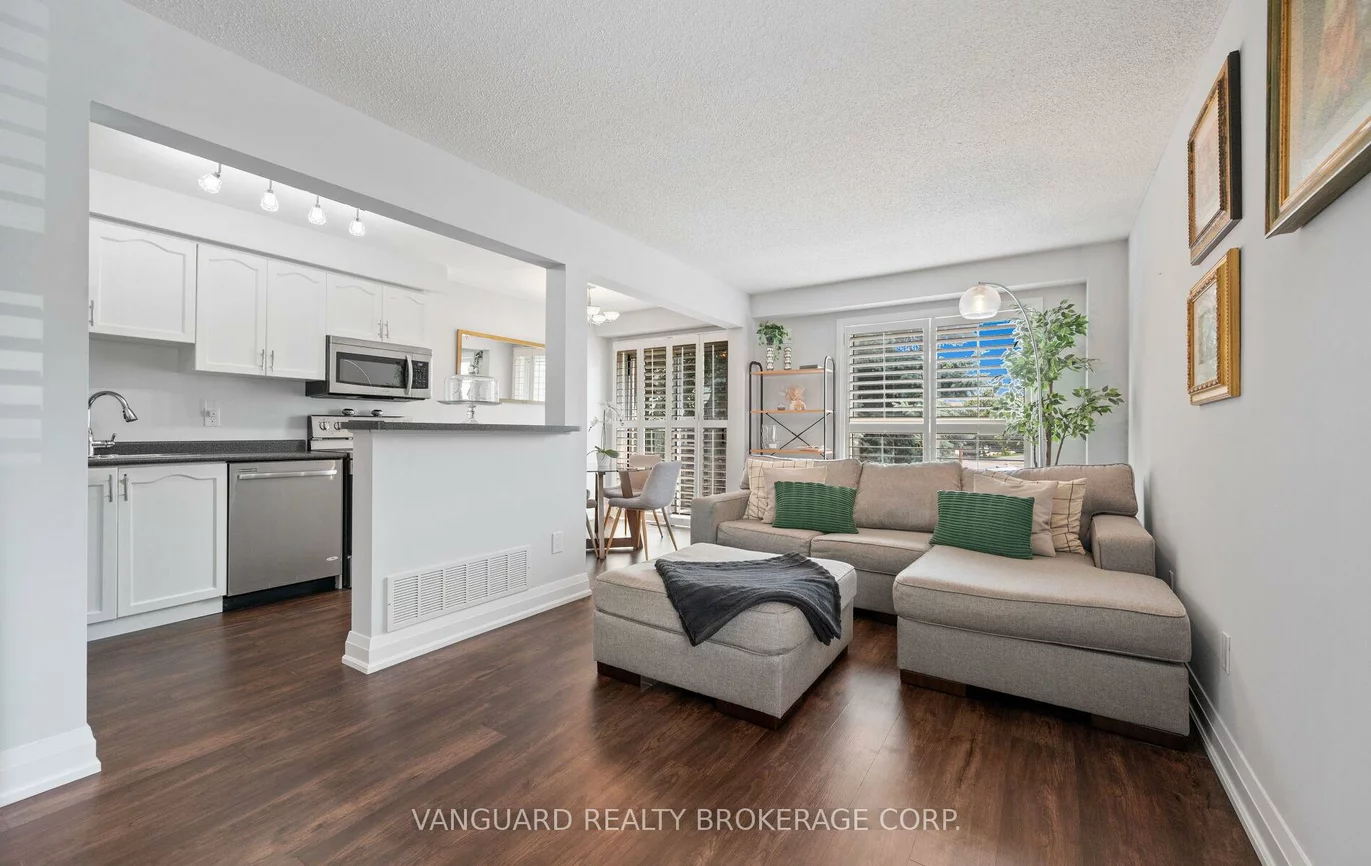 200, Cresthaven, Snelgrove, Brampton