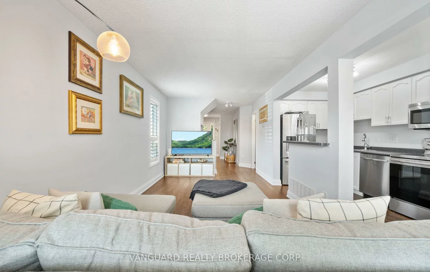 200, Cresthaven, Snelgrove, Brampton
