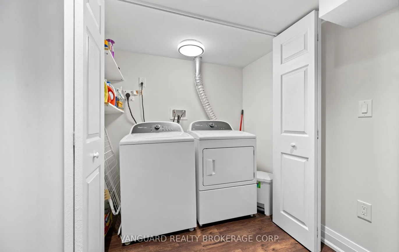 200, Cresthaven, Snelgrove, Brampton