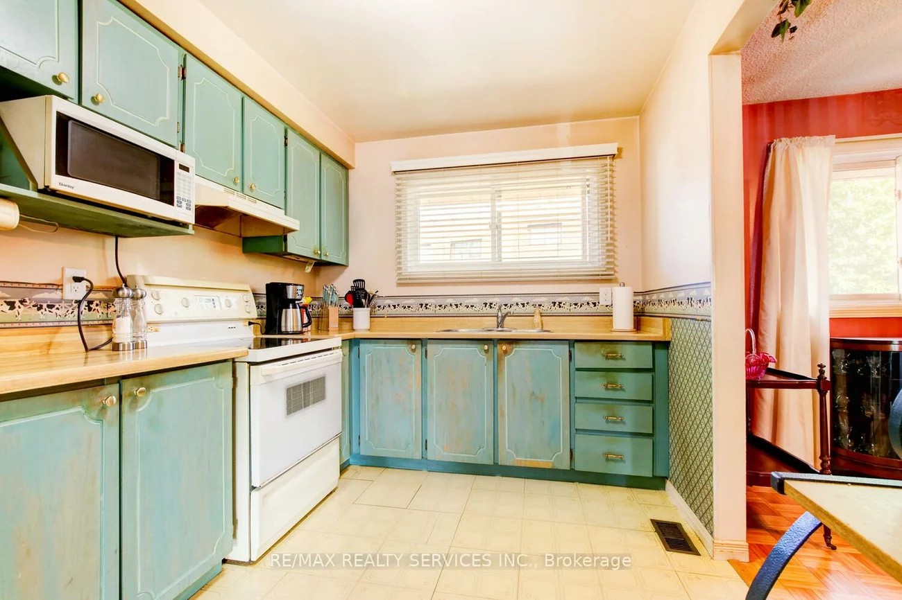 112, Ashton, Central Park, Brampton