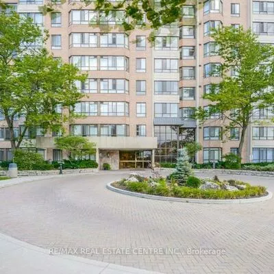 100, County Court, Fletcher's Creek South, Brampton