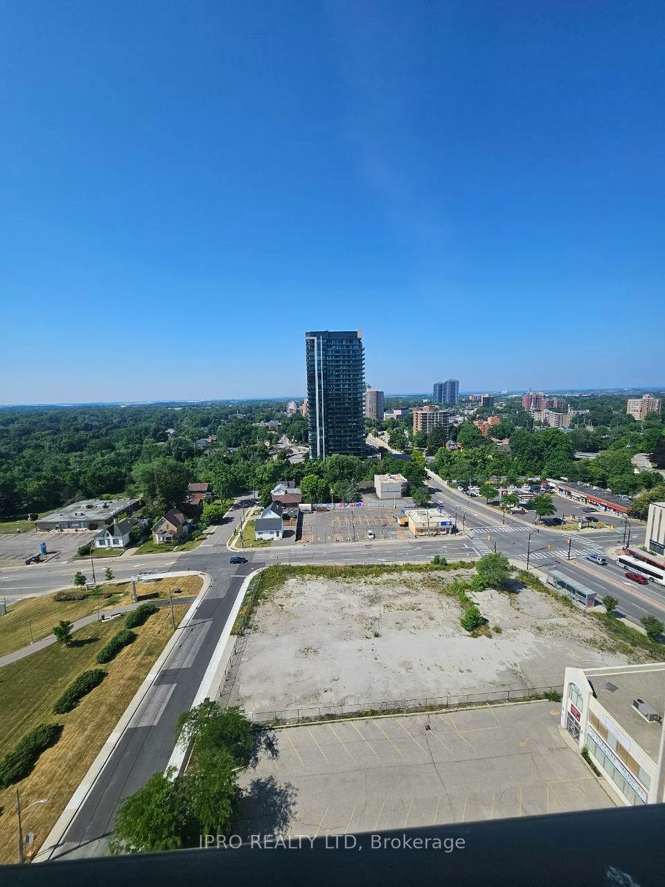 15, Lynch, Downtown Brampton, Brampton